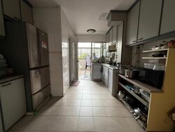 Blk 204 Choa Chu Kang Avenue 1 (Choa Chu Kang), HDB Executive #572052491